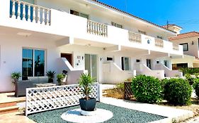 Diana Townhouse 1